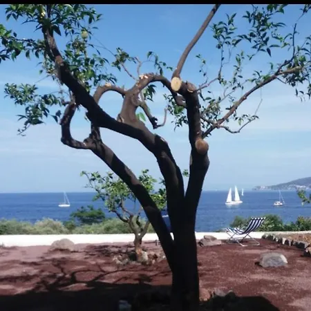 Insolia 3* Santa Marina Salina