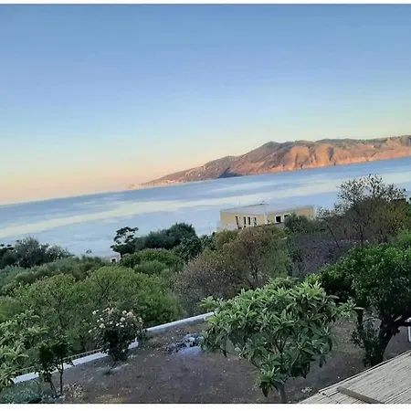 Insolia Gasthuis Santa Marina Salina